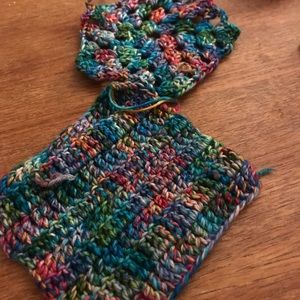 Set of 2 crocheted coasters